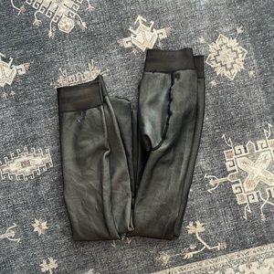 Fleece lined leggings (under a skirt)